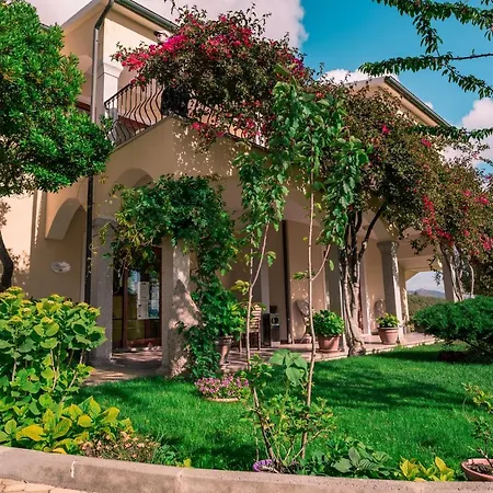 The Fantastic Residenza Badus M2 - Sleeps 2 Persons Badesi