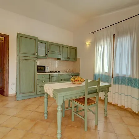 The Fantastic Residenza Badus Sleeps 2 Apartment