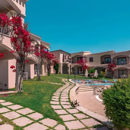The Fantastic Residenza Badus M2 - Sleeps 2 Persons Badesi