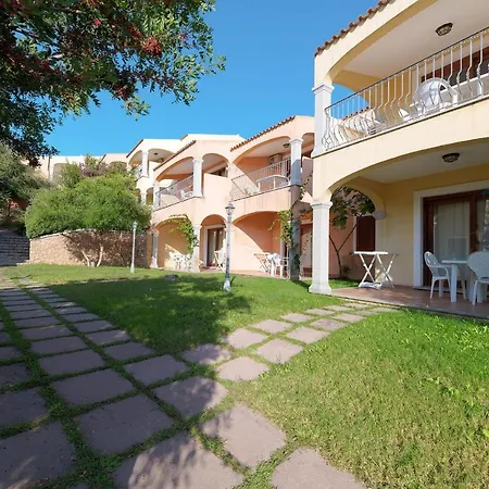 The Fantastic Residenza Badus M2 - Sleeps 2 Persons * Badesi